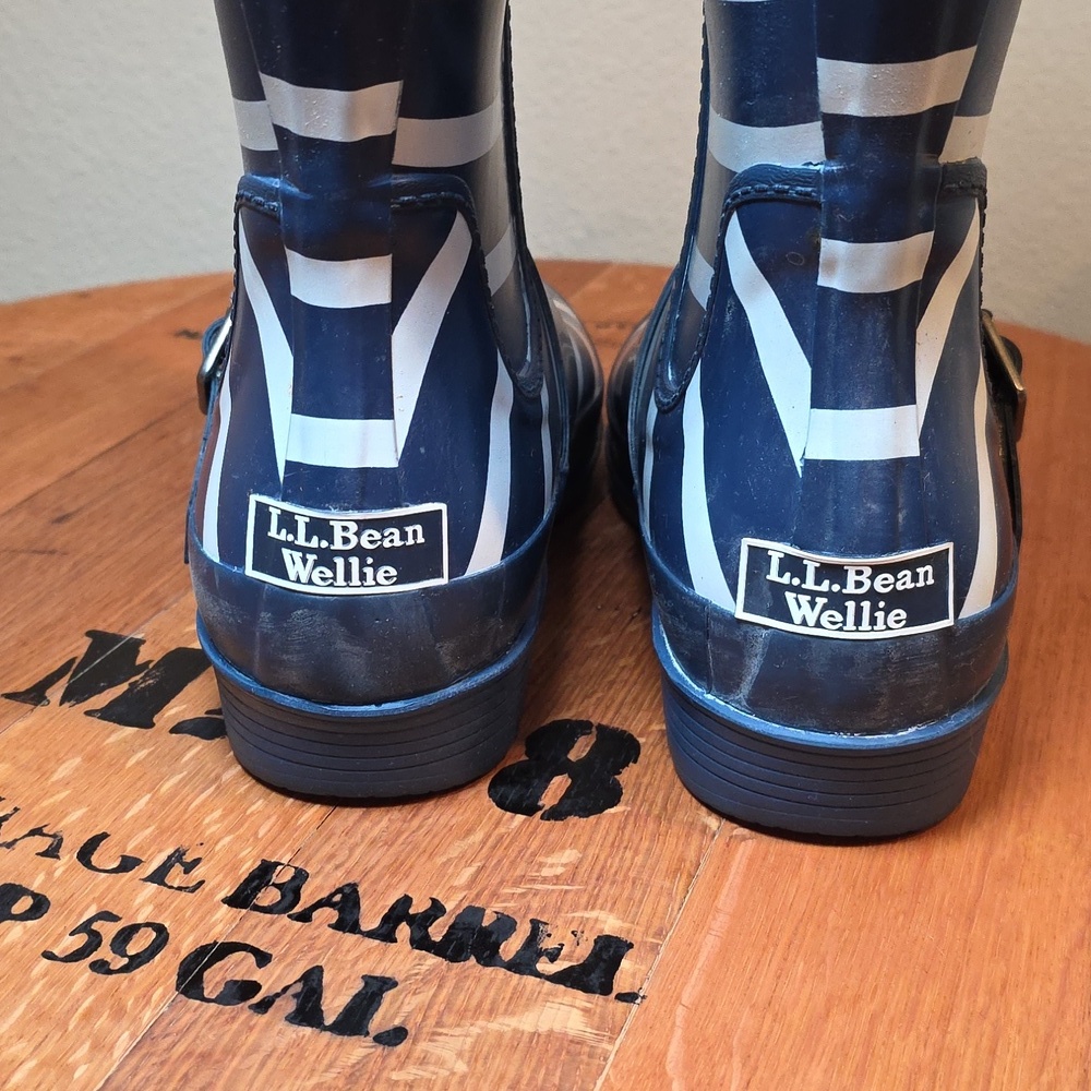 L.L. Bean Navy and White Nautical Striped Rain Boots Wellies Size 8 - Picture 6 of 11